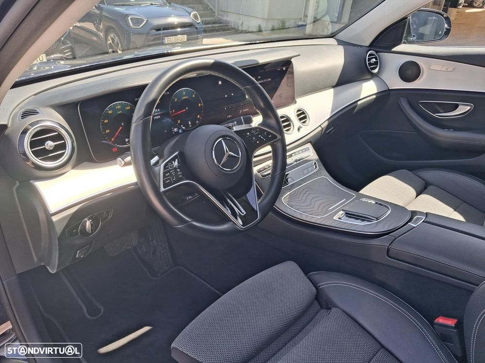 Mercedes-Benz E 220 d Avantgarde - 11