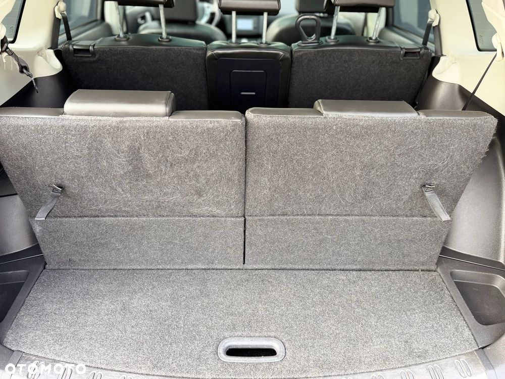 Nissan Qashqai+2 2.0 Tekna Premium - 23