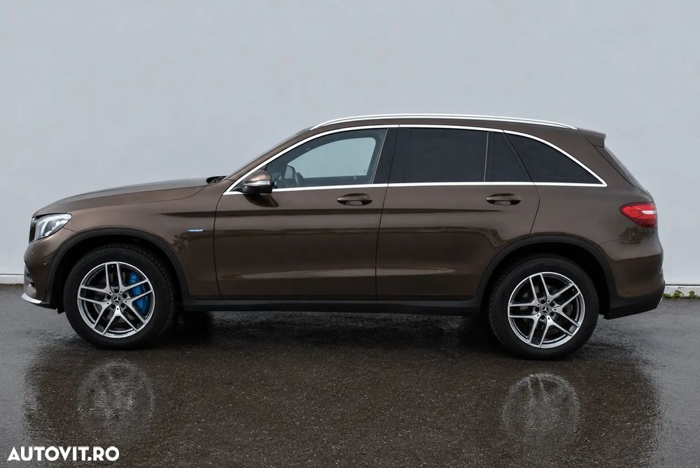 Mercedes-Benz GLC - 8