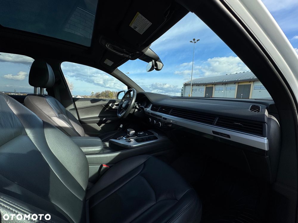 Audi Q7 3.0 TFSI Quattro Tiptronic - 38