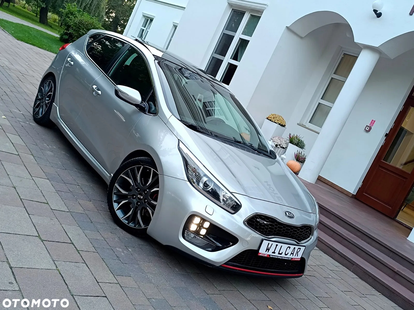 Kia Ceed Cee'd 1.6 T-GDI GT XL - 2