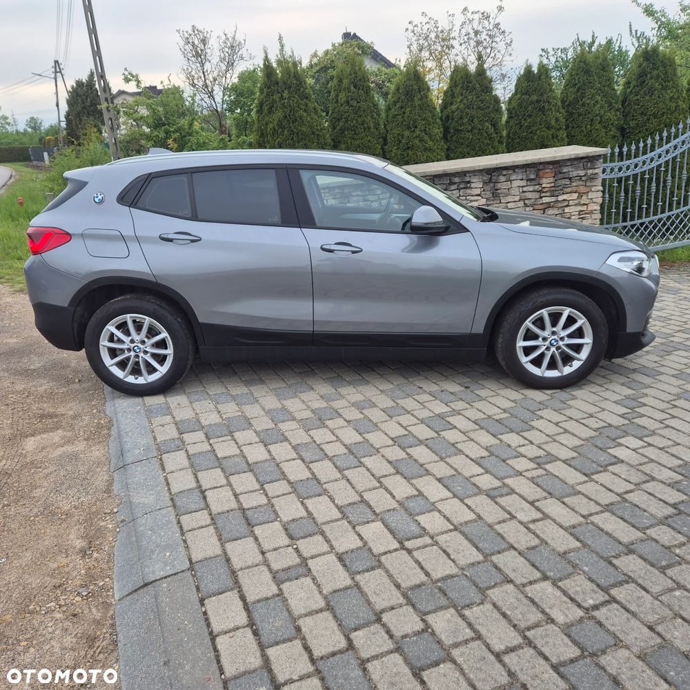 BMW X2 sDrive18i Advantage Plus - 4