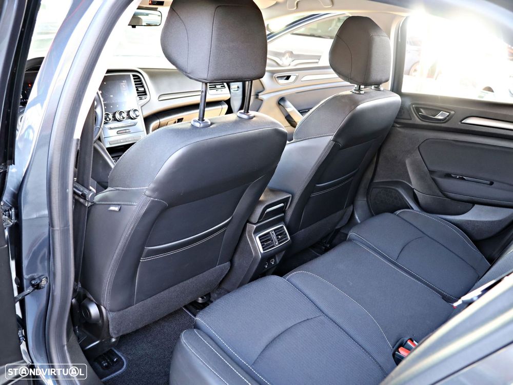 Renault Mégane 1.5 Blue dCi Equilibre - 27
