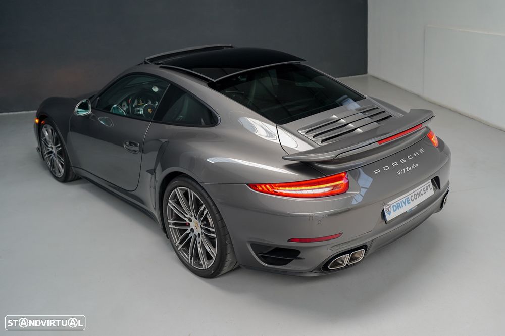 Porsche 911 (991) Turbo PDK - 37