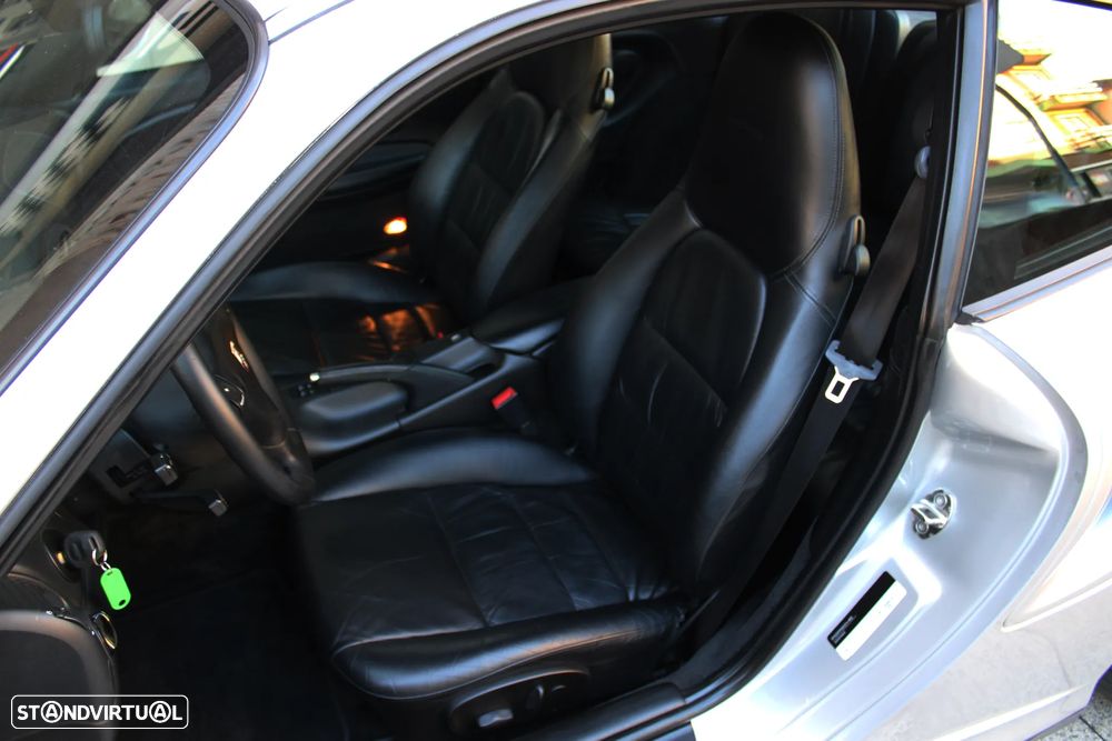 Porsche 911 (996) Turbo - 24