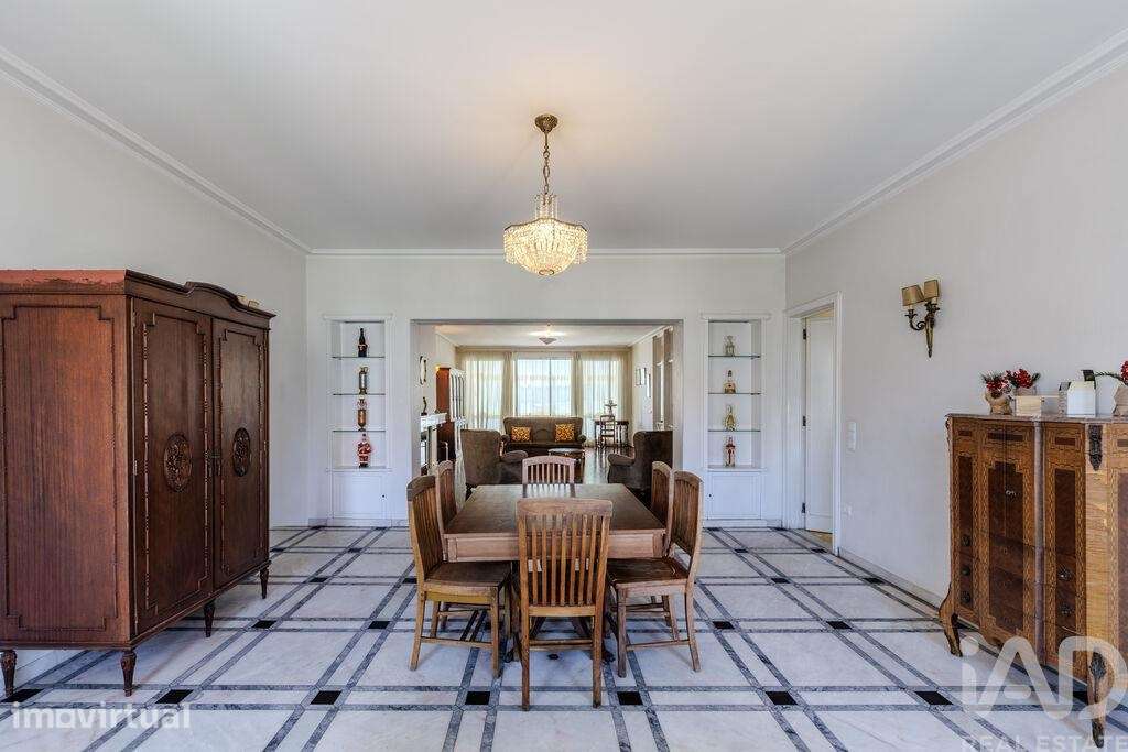 Apartamento T4 em Avenidas Novas - Grande imagem: 2/30