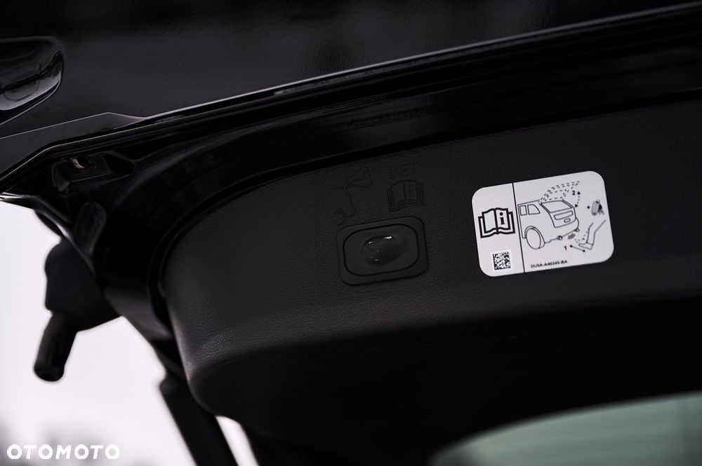 Ford Kuga 2.0 TDCi AWD ST-Line Black - 16