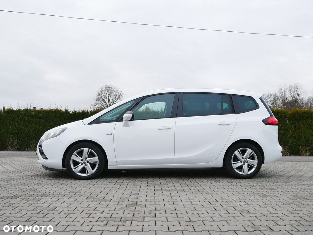 Opel Zafira - 2