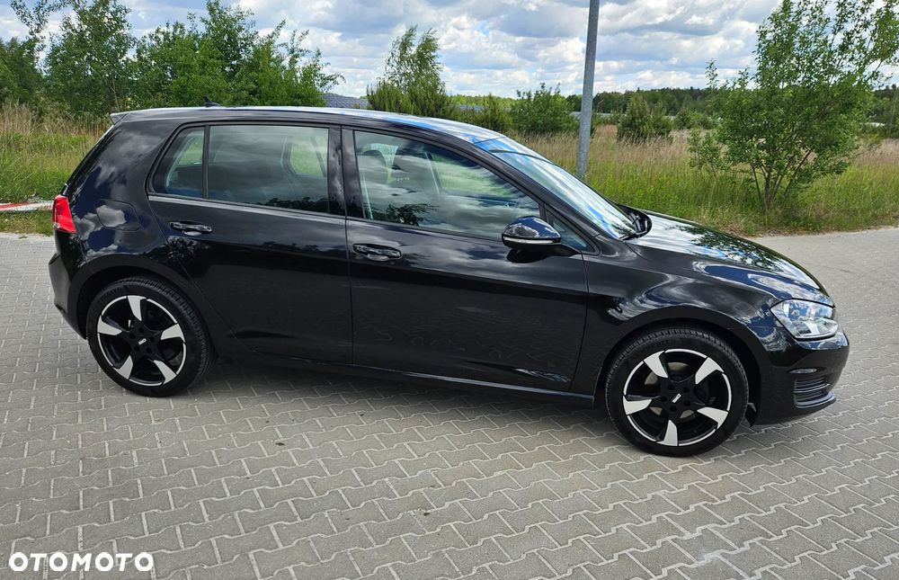 Volkswagen Golf 1.6 TDI BlueMotion Technology Comfortline - 2