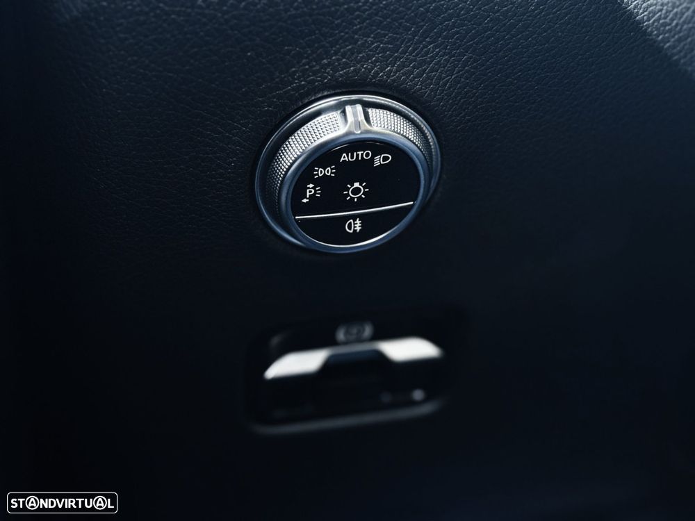 Mercedes-Benz GLC 300 - 26