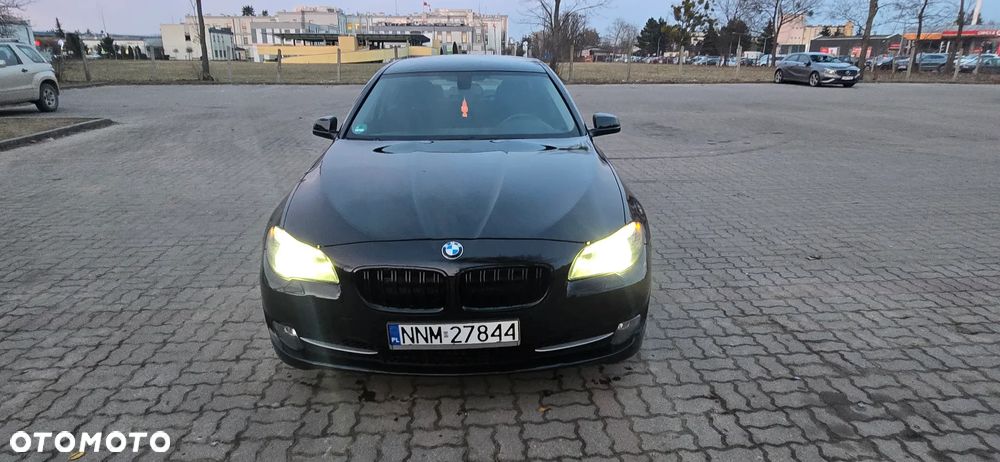 BMW Seria 5 520d - 12