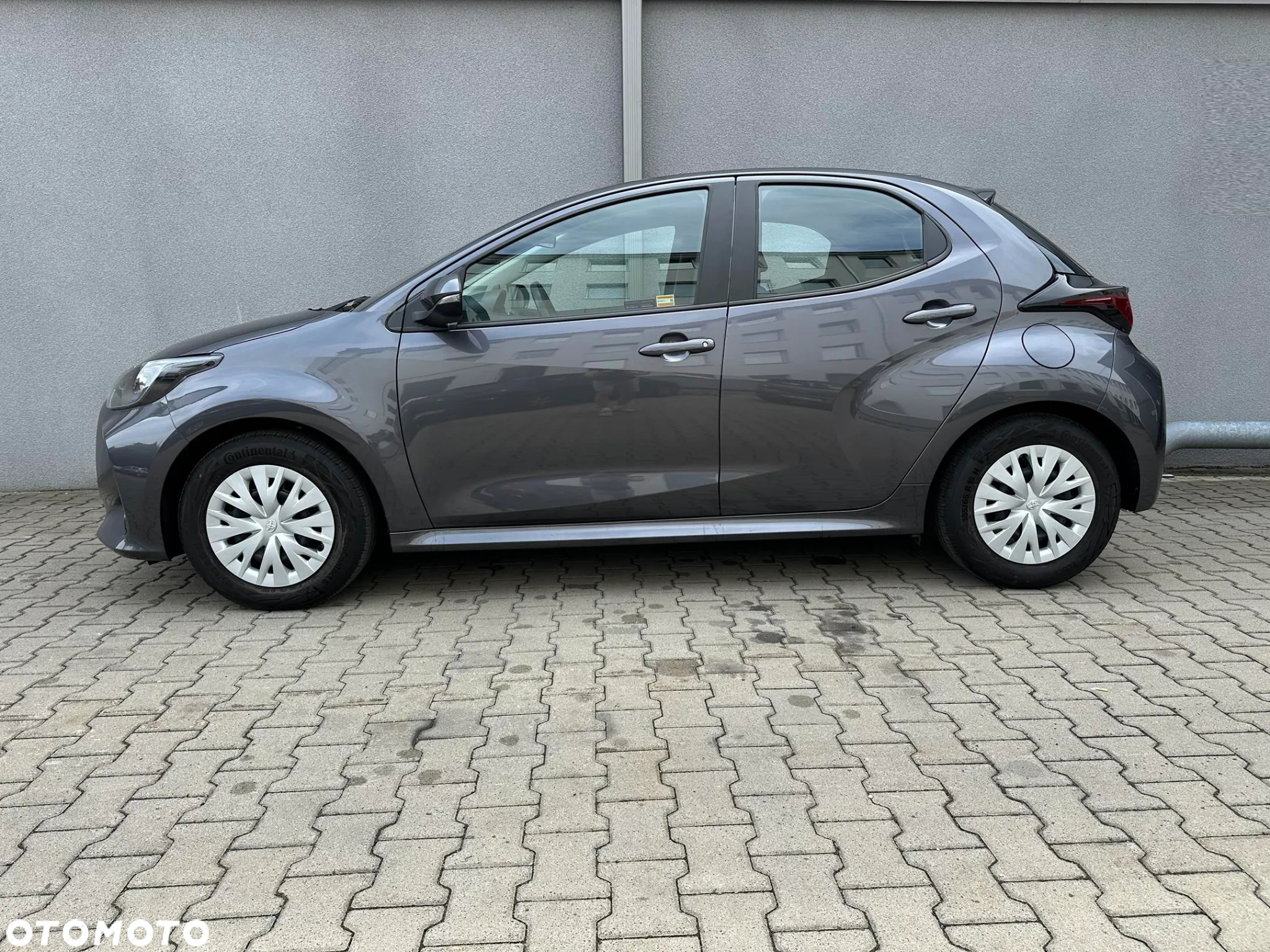 Toyota Yaris 1.5 Comfort - 6