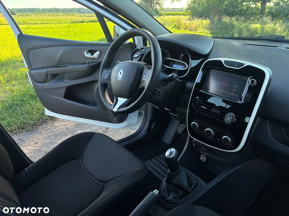 Renault Clio 1.2 16V Limited - 16
