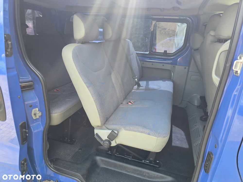 Renault Trafic - 13