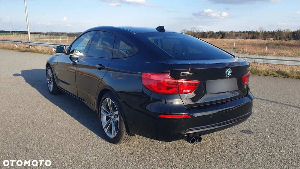 BMW 3GT 320i Sport Line - 4