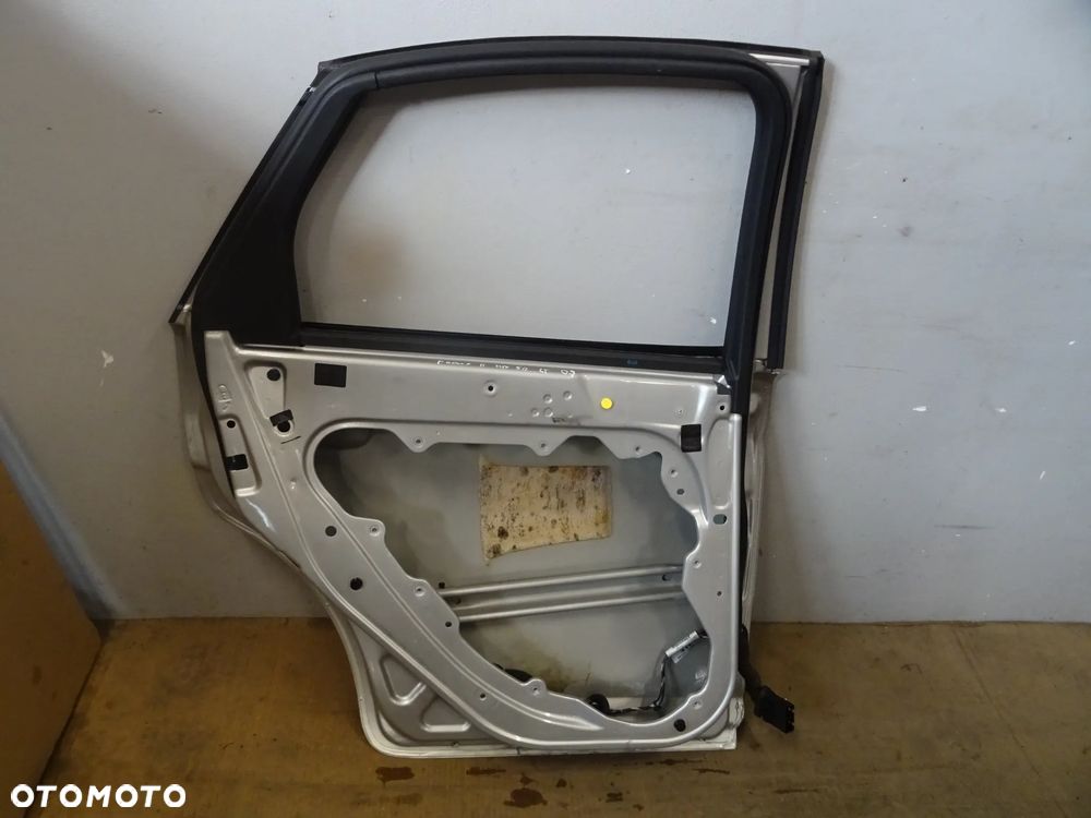 DRZWI LEWY TYŁ LEWE TYLNE FORD FOCUS II MK2 04-07 LAK:03 NR417 - 11