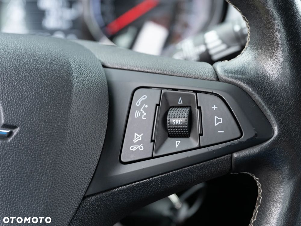 Opel Astra 1.4 T Edition S&S - 24