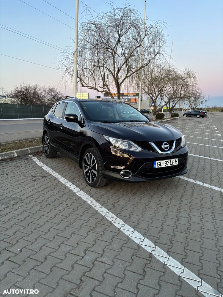 Nissan Qashqai 1.6 DCI Start/Stop 4X4-i Tekna - 1