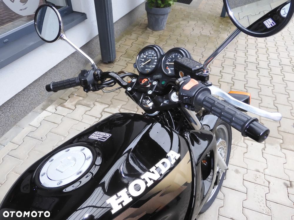 Honda CB - 7