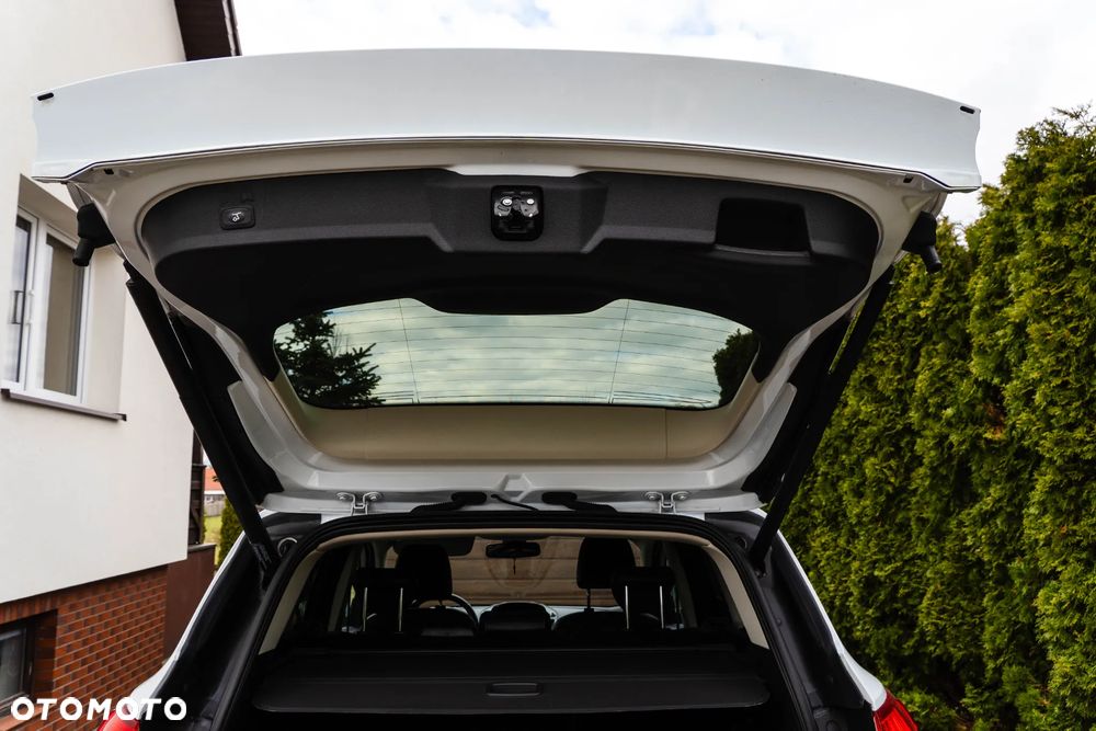 Ford Kuga 2.0 TDCi FWD Titanium Plus - 16