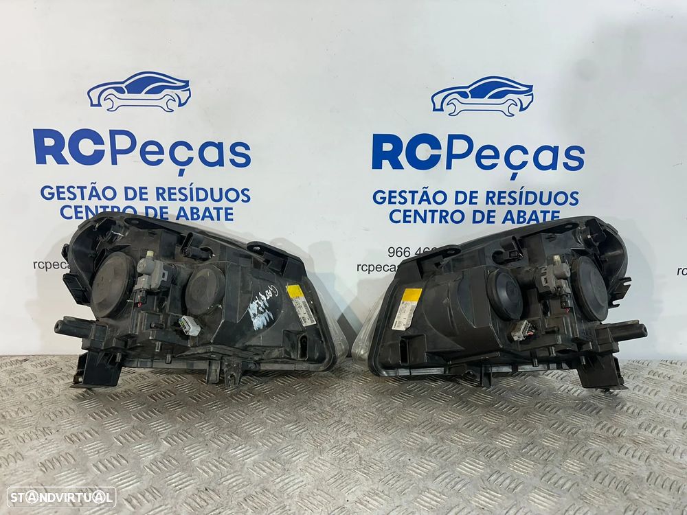 .Conjunto Farois Oticas Frente Frontal Direita Esquerda Originais Nissan Qashqai J10 J10 +2 1LF238042-05 1LF238042-06 2007 - 2013 - 4