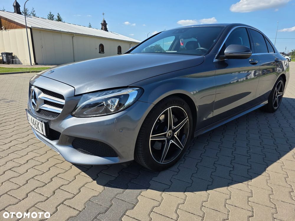 Mercedes-Benz Klasa C 180 9G-TRONIC AMG Line - 28