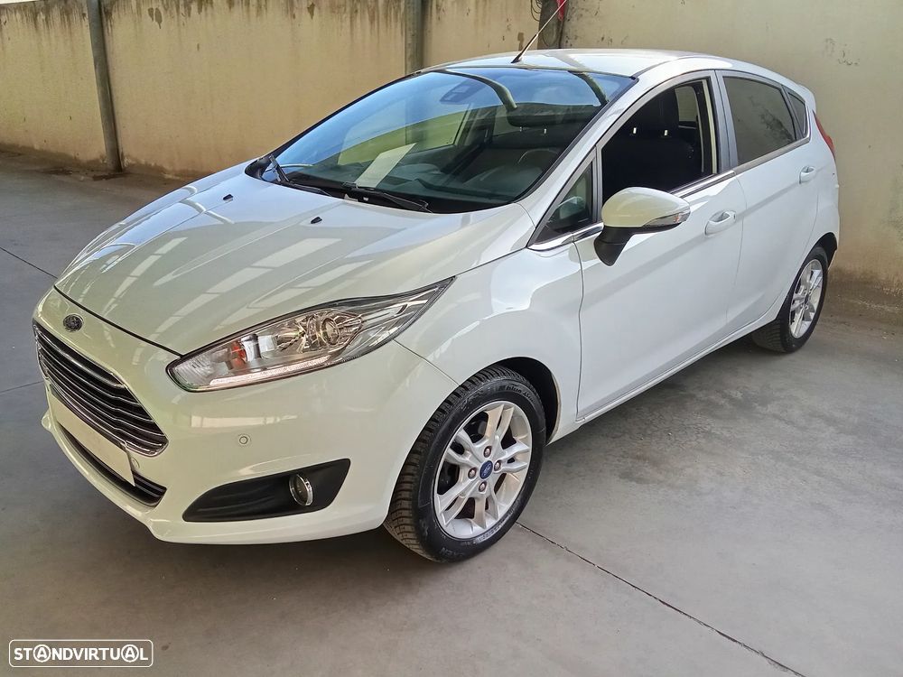 Ford Fiesta 1.0 EcoBoost Titanium - 1