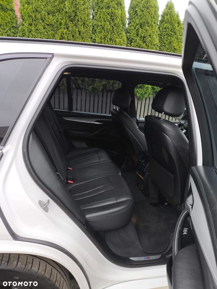 BMW X5 M M50d - 13