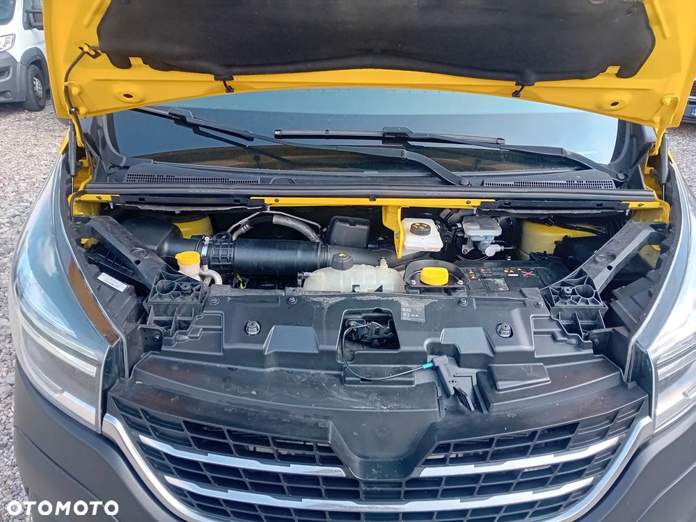 Renault Trafic Pilot - 32