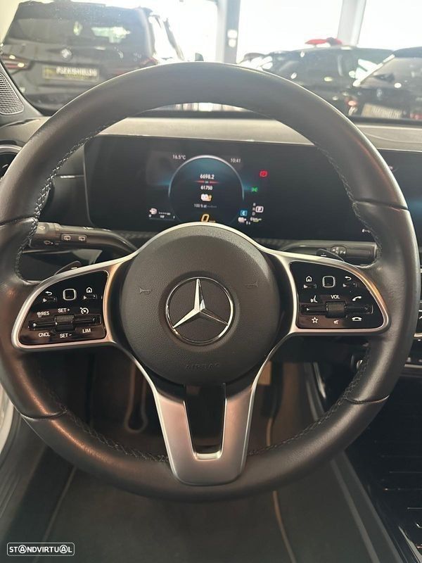 Mercedes-Benz A 250 - 12