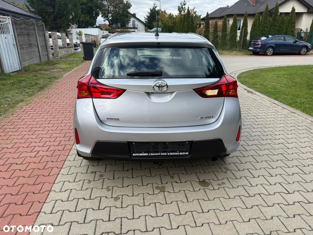 Toyota Auris - 8