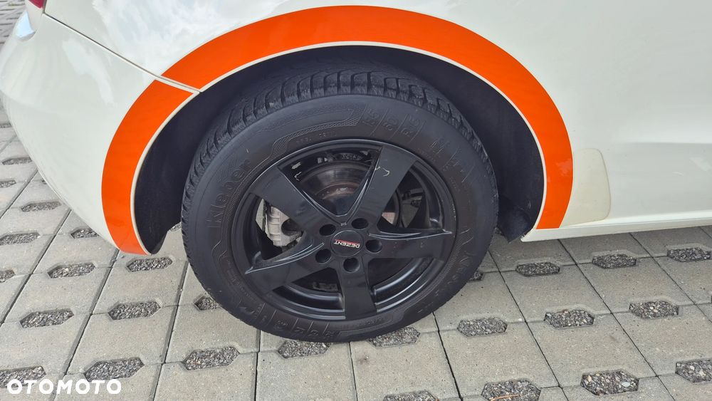 Audi A1 3-drzwiowe 1.6 TDI S line edition - 23