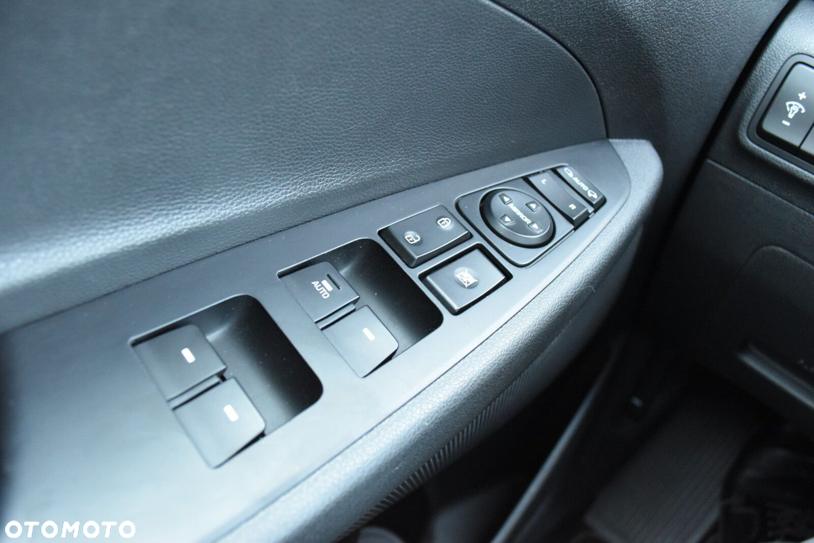 Hyundai Tucson - 10