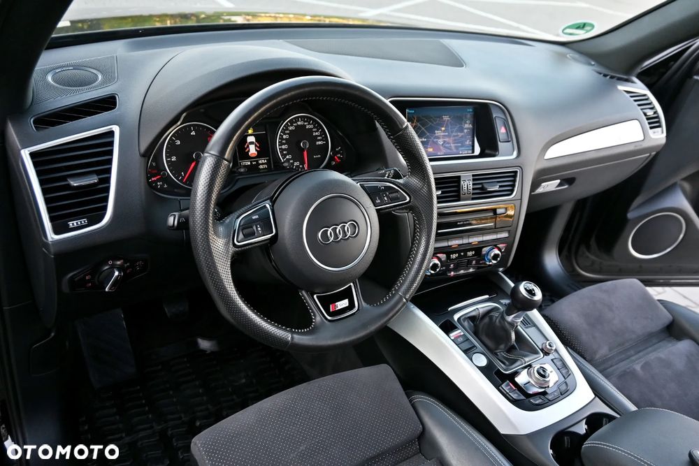 Audi Q5 2.0 TDI quattro sport - 31