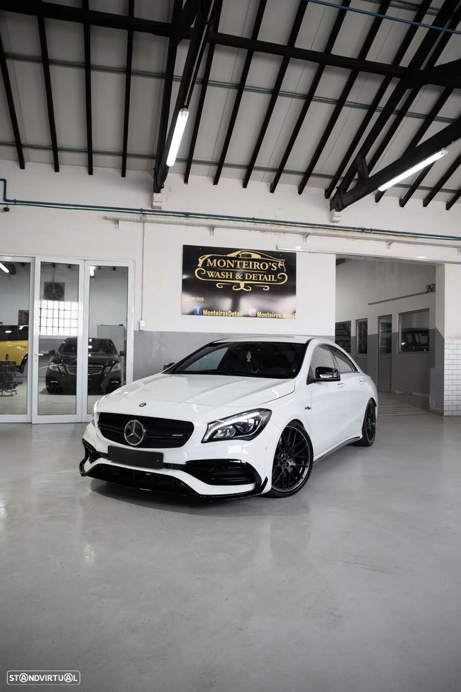 Mercedes-Benz CLA 45 AMG 4Matic Speedshift DCT 7G Night Edition - 26