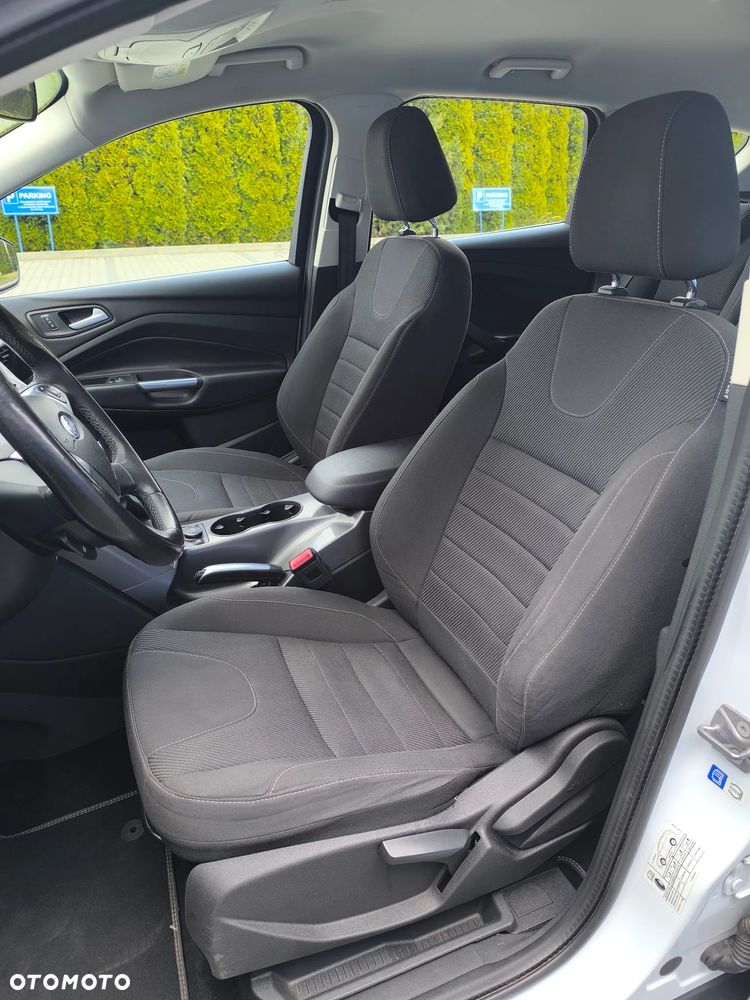 Ford Kuga 2.0 TDCi 4WD Trend - 35