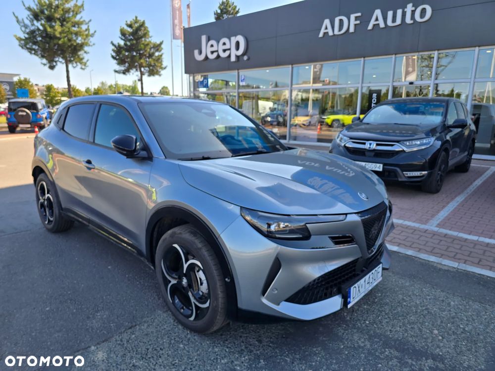 Alfa Romeo Junior 1.2 mHEV Ibrida eDCT - 2