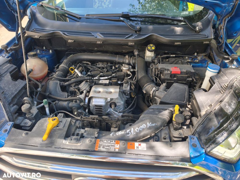 Ford EcoSport - 8