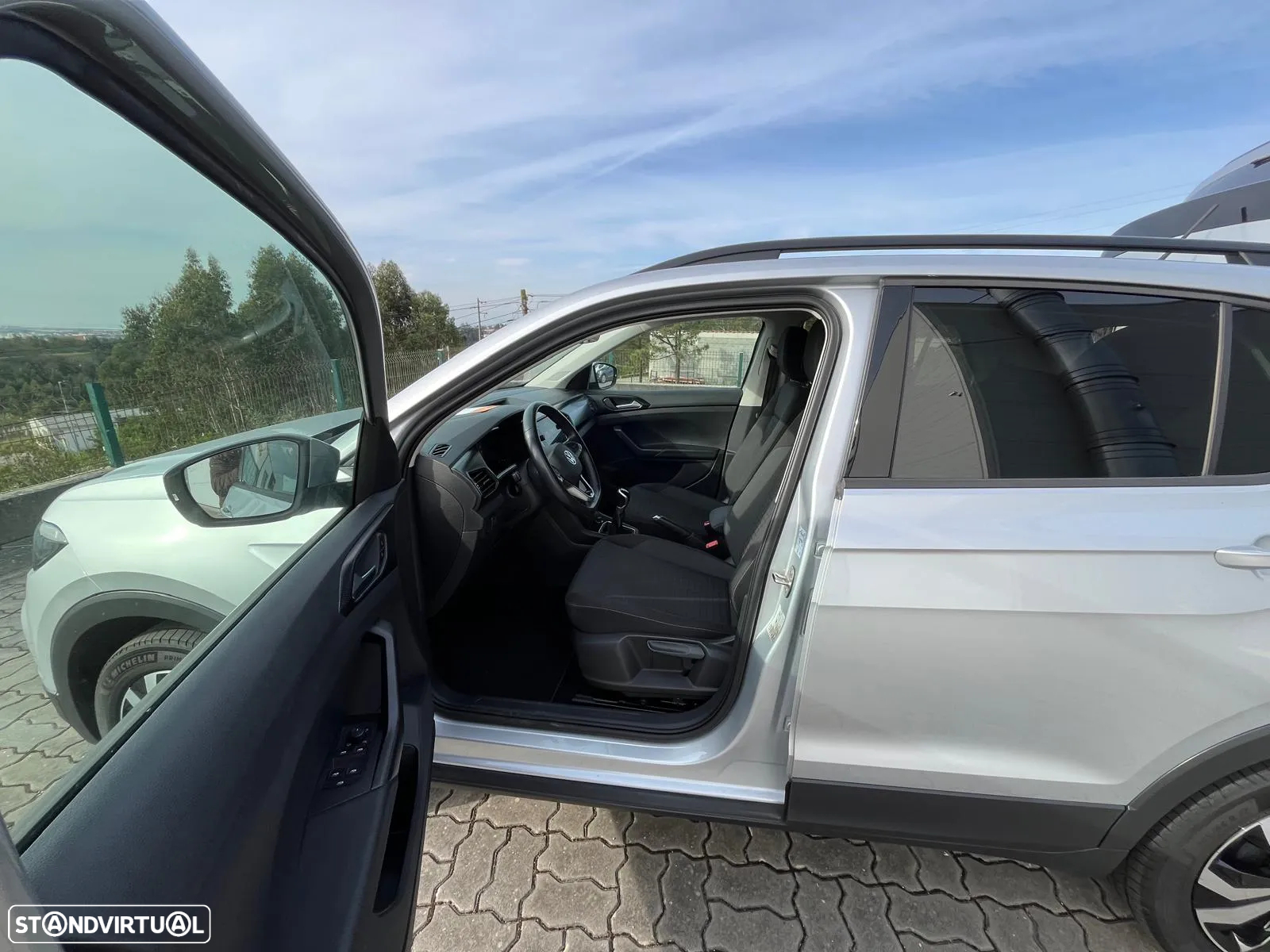 VW T-Cross 1.0 TSI Life - 10