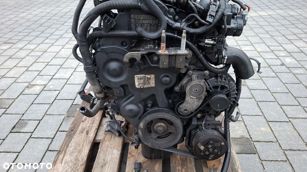 SILNIK VOLVO V70 III 1.6 HDI D4164T - 11