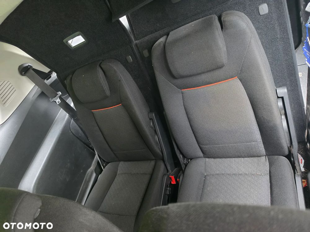 Ford S-Max 2.0 TDCi Trend - 10