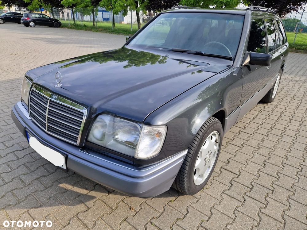 Mercedes-Benz W124 (1984-1993) - 1
