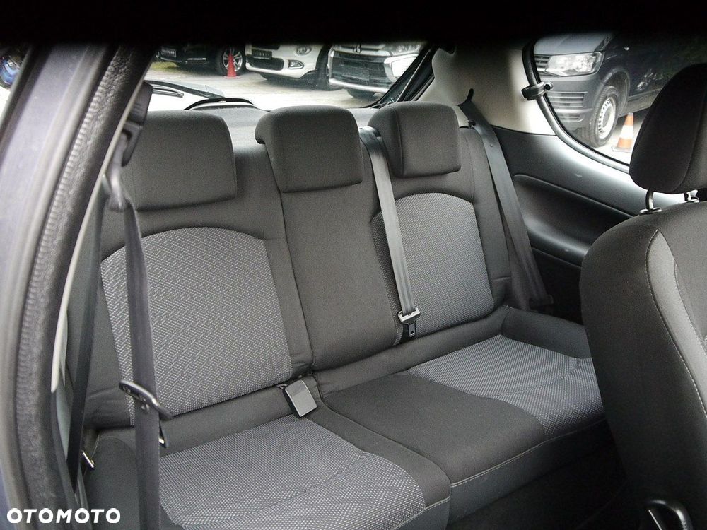 Peugeot 206 plus 1.1 Presence Euro5 - 24