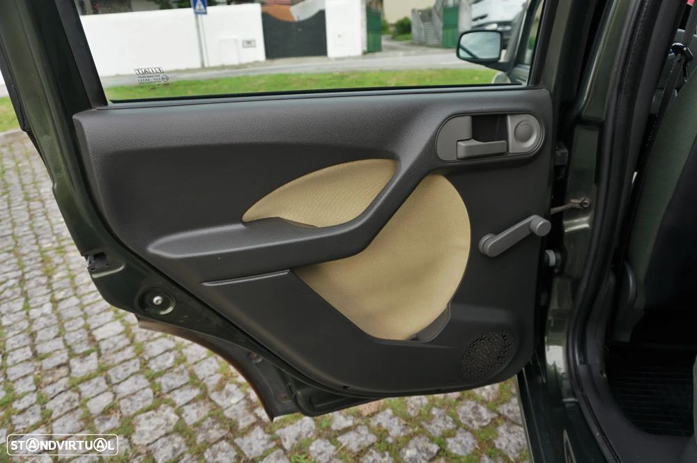 Fiat Panda 1.3 16V M-jet 4x4 Cross - 14