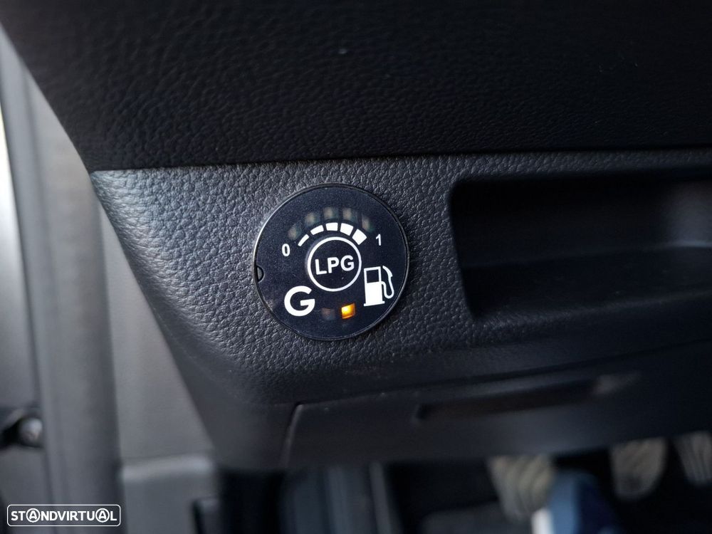 Renault Clio 1.0 TCe Evolution Bi-Fuel - 23