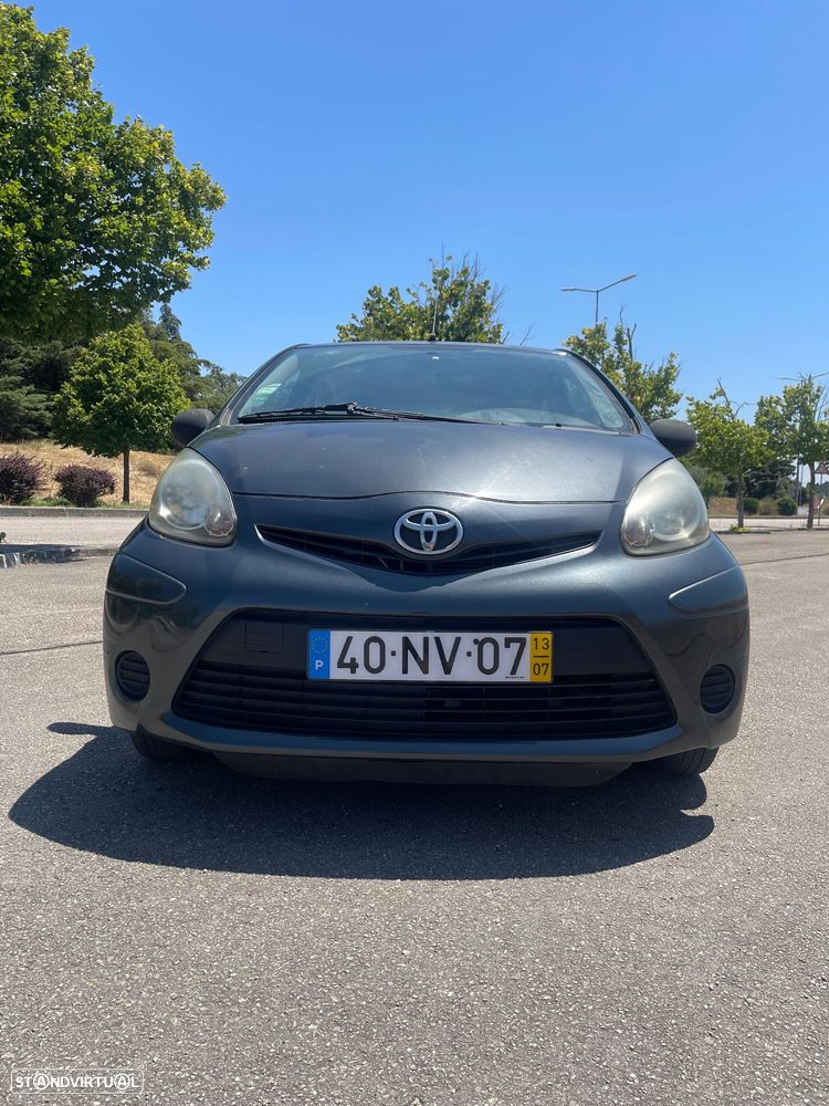 Toyota Aygo 1.0 Plus - 6
