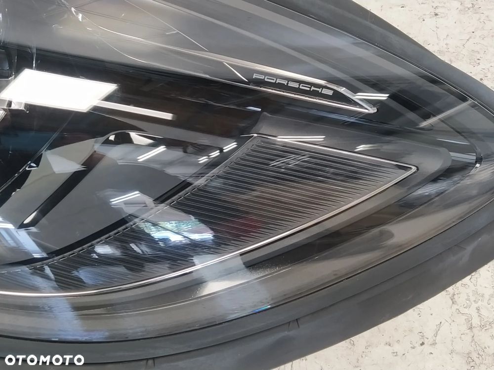 PORSCHE MACAN REFLEKTOR LAMPA PRAWY PRAWA PRZÓD PRZEDNIA FULL LED PDSL SAE USA ORYGINAŁ - 17