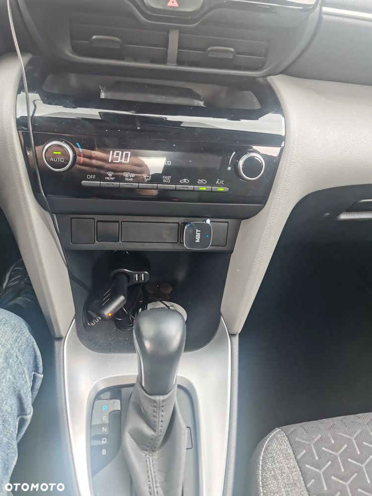 Toyota Yaris Cross Hybrid 1.5 Comfort - 12
