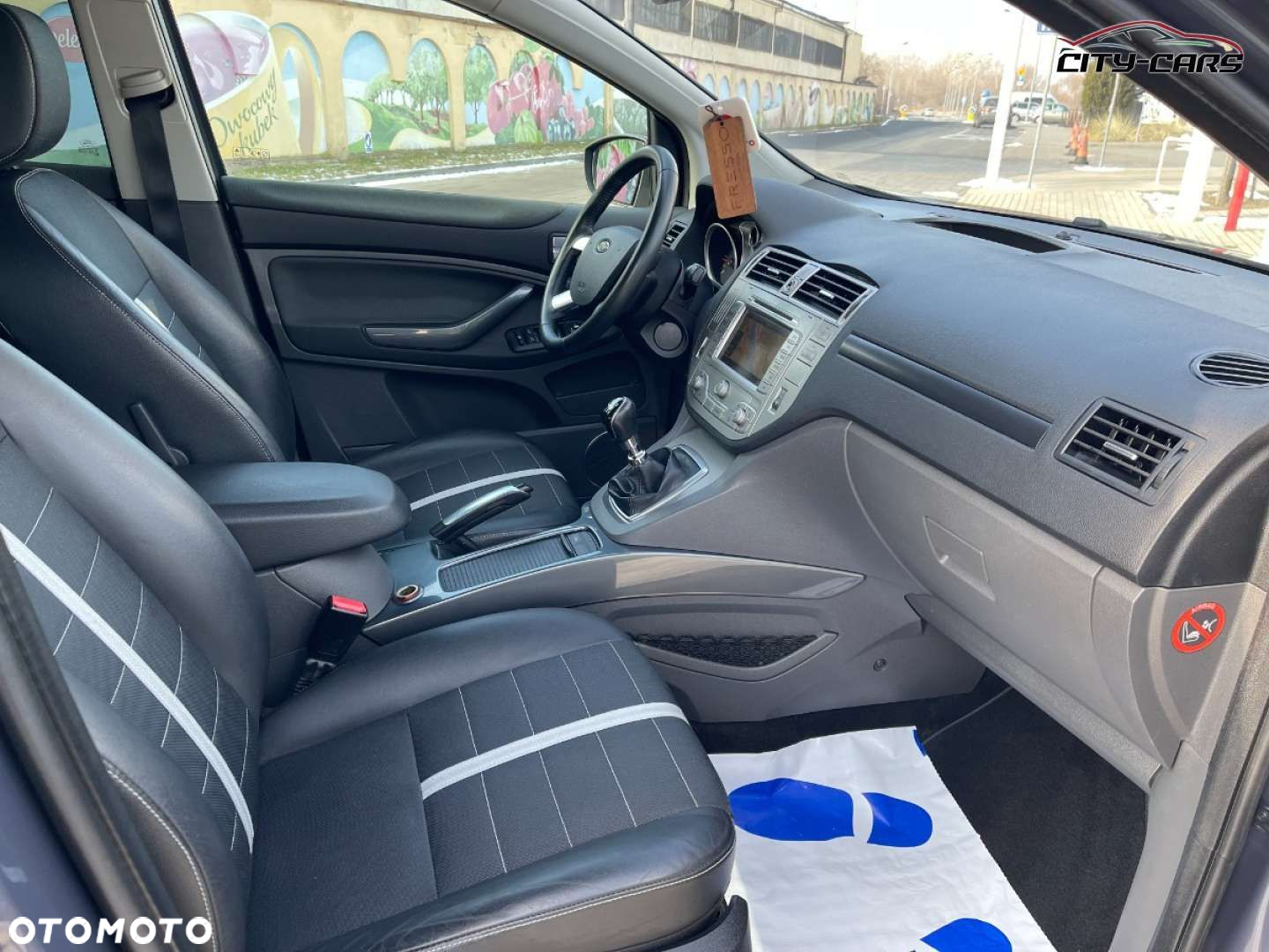 Ford Kuga - 22