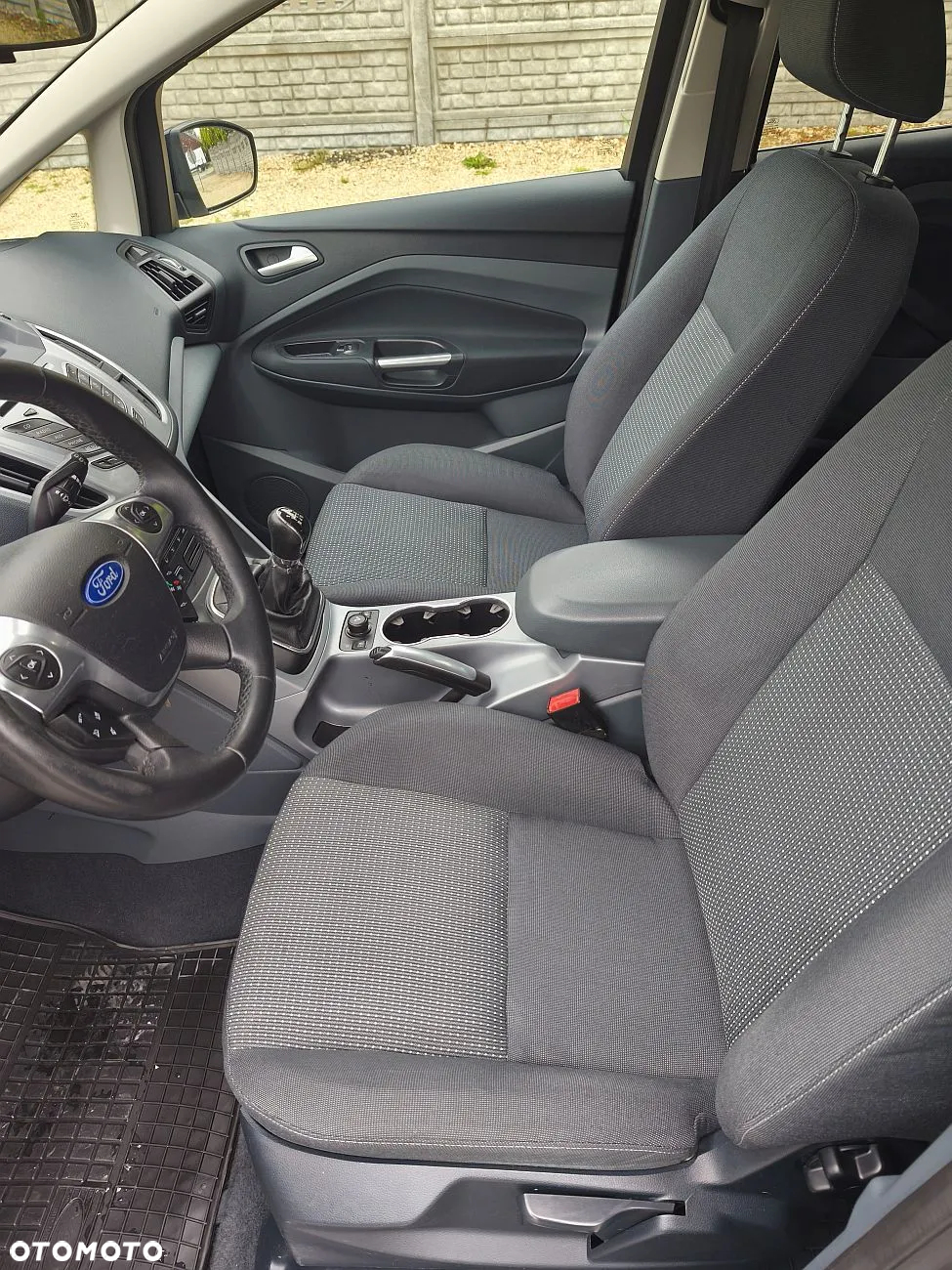 Ford C-MAX 1.6 Ti-VCT SYNC Edition - 21